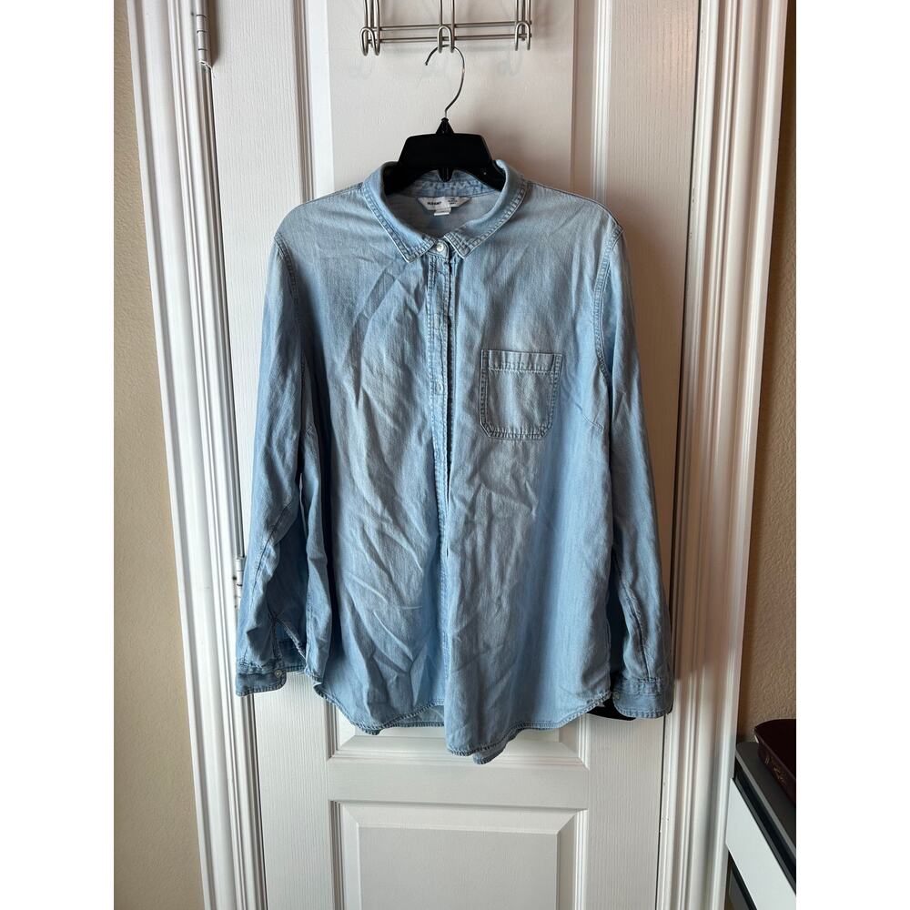 Old Navy Chambray Blue Button Down Shirt XXL
